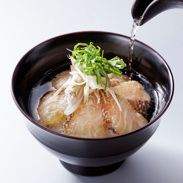 天然真鯛の贅沢茶漬
