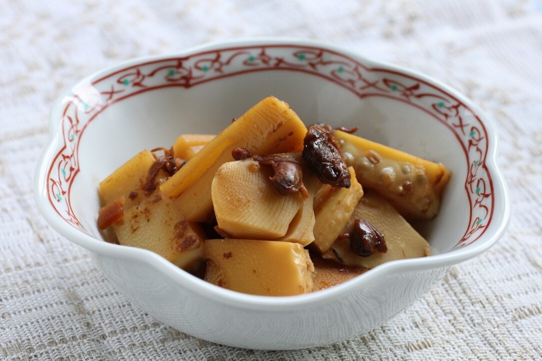 たけのことあさりの煮物