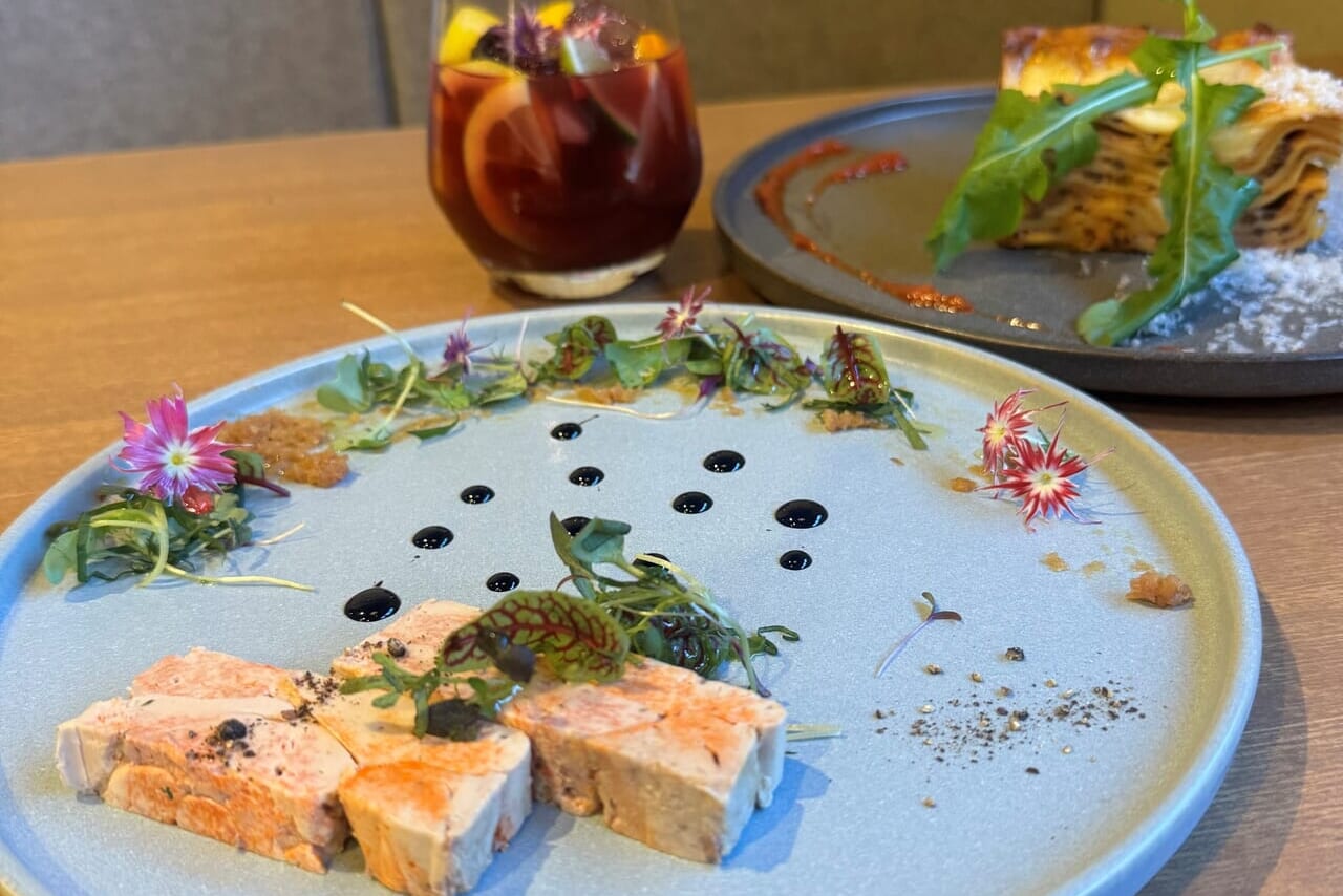 料理にアクセントを加えるミニリーフ、マイクロリーフ