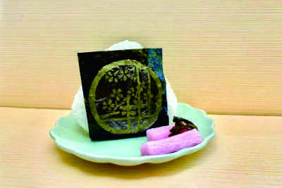 海苔の表面を削った新しい表現方法！！